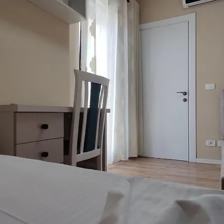Daily In Centre Apartment *